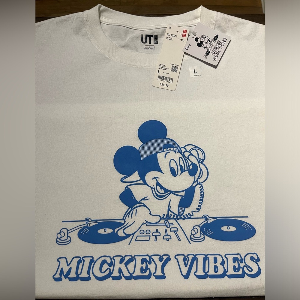 COPY - Uniqlo Mickey Unisex T Shirt